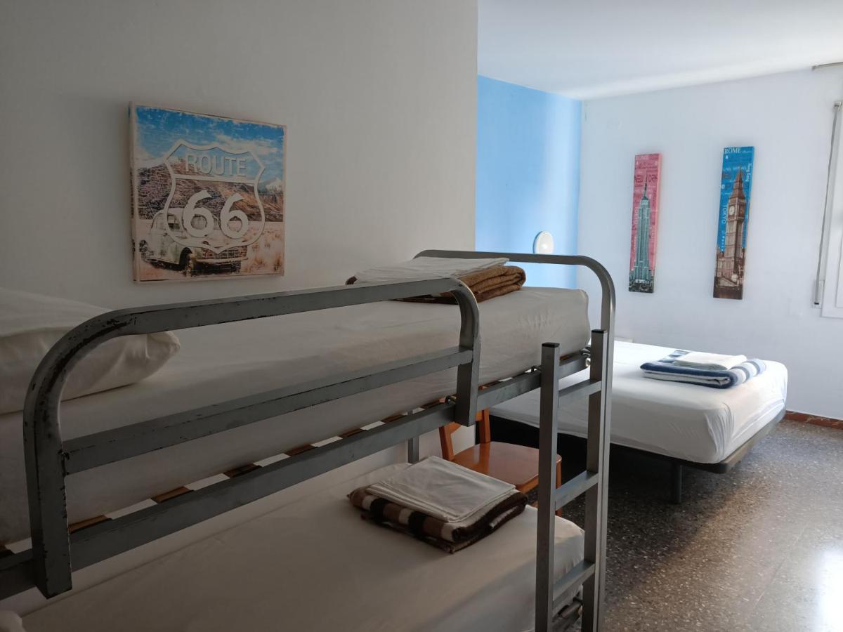 Piso Jover Alojamiento Para Mayores De 25 Anos !! Льорет-де-Мар Экстерьер фото