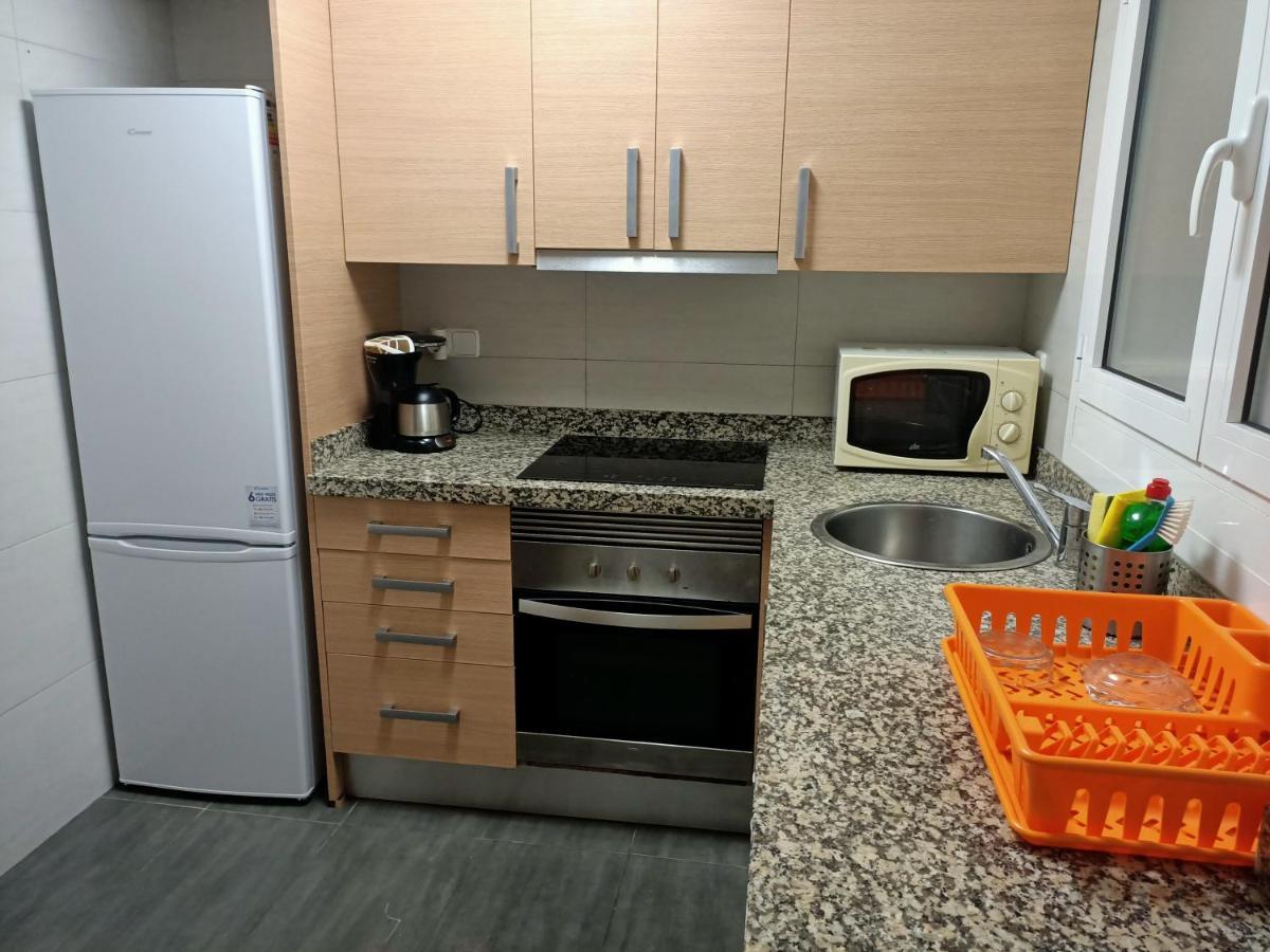 Piso Jover Alojamiento Para Mayores De 25 Anos !! Льорет-де-Мар Экстерьер фото